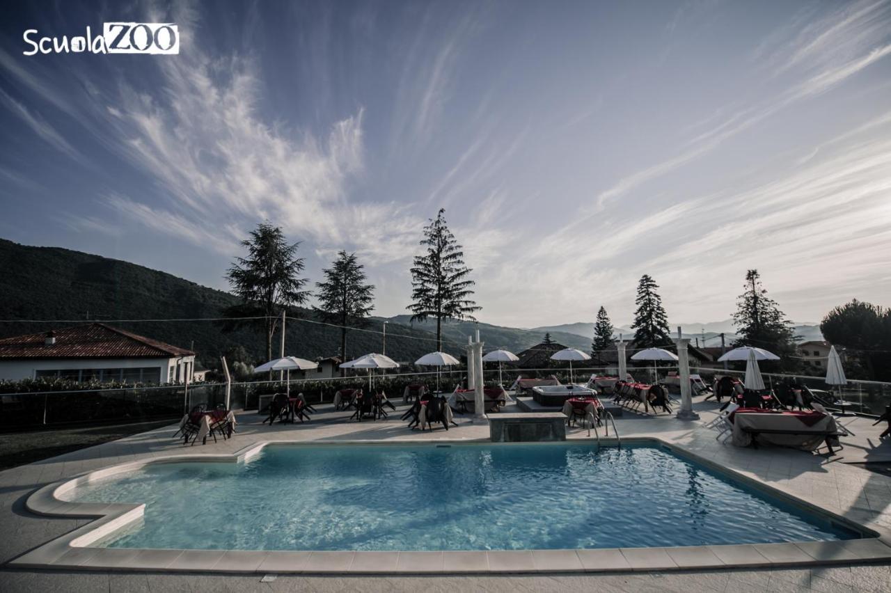 Capitignano La Villa Guest House מראה חיצוני תמונה